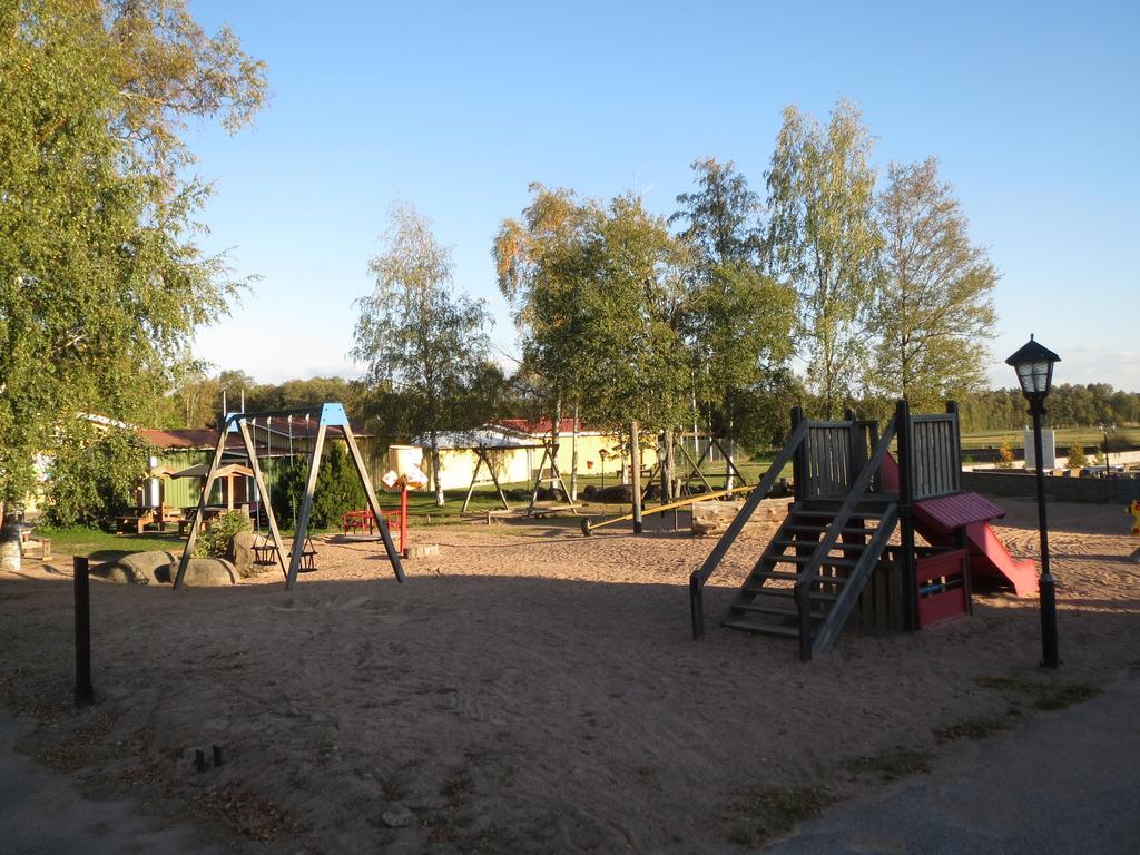 Bjoerkbackens Stugby I Виммербю Экстерьер фото